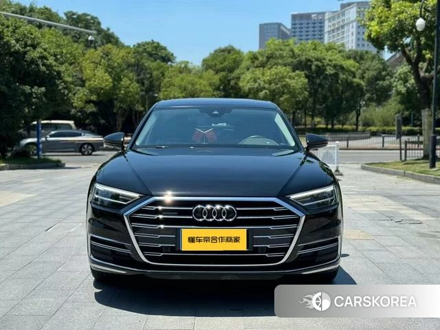 Audi A8 2022 Черный из Китая