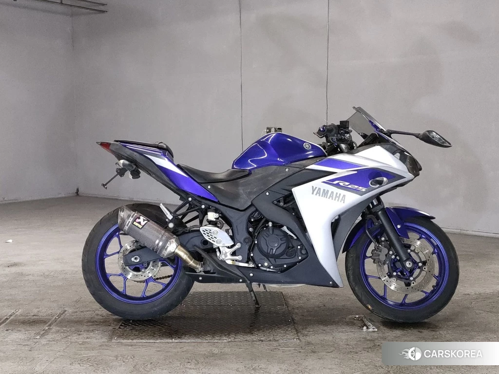 Проданный Yamaha YZF-R25 2014 из Японии