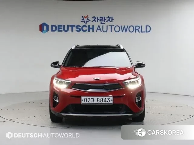 Kia Stonic 2018 Красный из Кореи