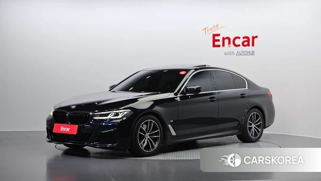 BMW 5 Series (G30) 2022 Черный из Кореи