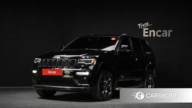 Jeep Grand Cherokee 2019 Черный из Кореи