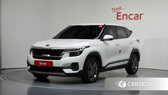 Kia Seltos 2020 Белый из Кореи