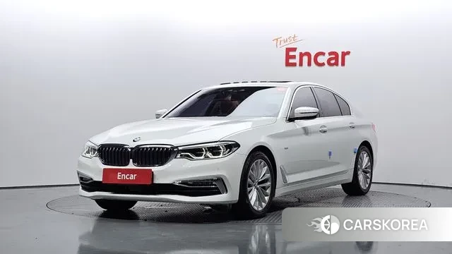 BMW 5 Series (G30) 2018 Белый из Кореи