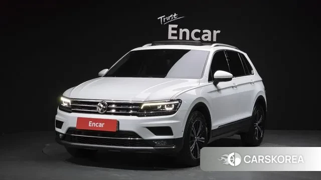 Volkswagen Tiguan second Generation 2020 Белый из Кореи