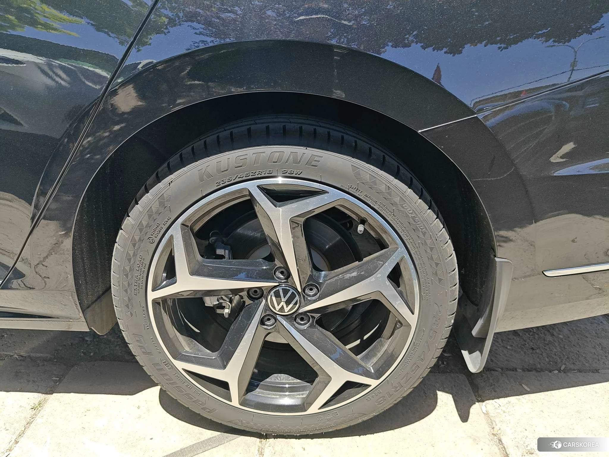 Volkswagen Passat 2024 Черный из Китая