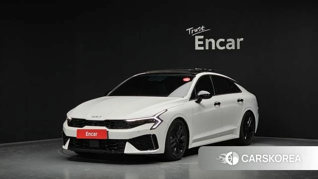 Kia The New K5 3rd generation 2024 Белый из Кореи