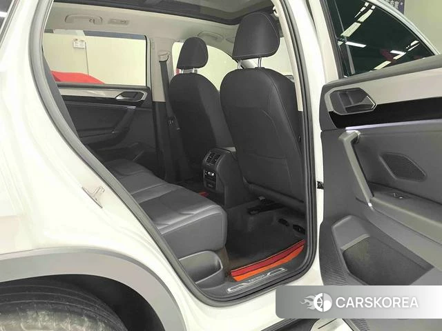 Volkswagen Tanyue 2022 Белый из Китая