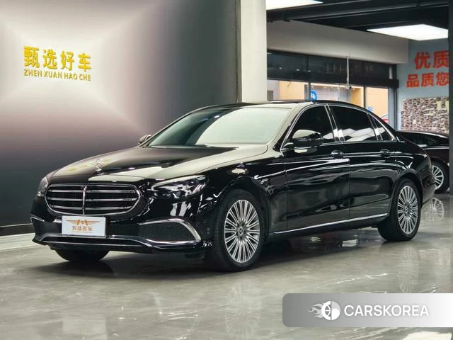 Mercedes-Benz E-class 2022 Черный из Китая