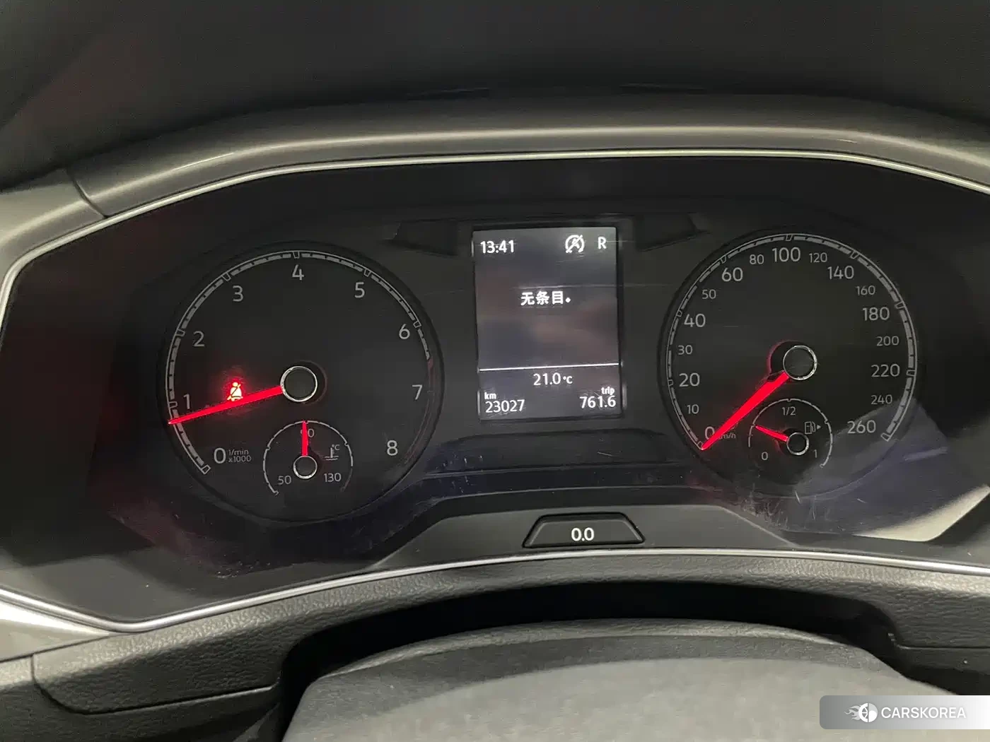Volkswagen T-ROC exploring Songs 2022 Белый из Китая