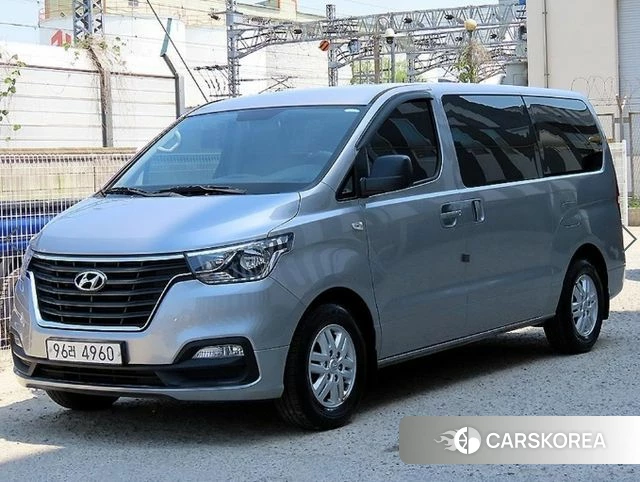 Hyundai The New Grand Starex 2021 Серебряный из Кореи