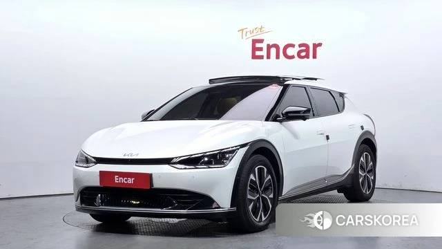 Kia EV6 2023 Белый из Кореи