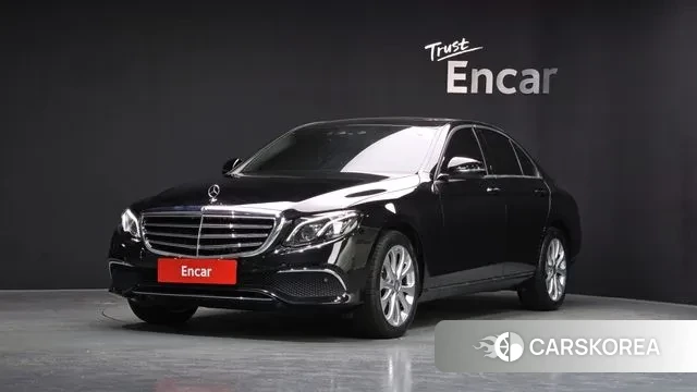 Mercedes-Benz E-Class W213 2018 Черный из Кореи