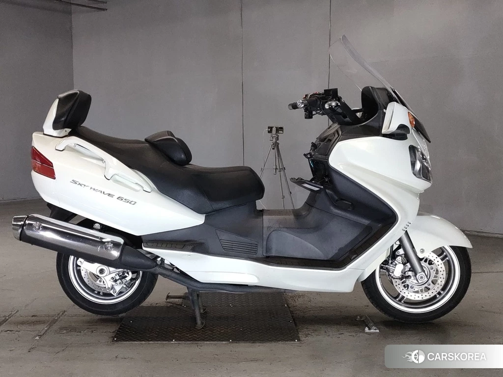 Проданный Suzuki SKYWAVE 650LX 2012 из Японии