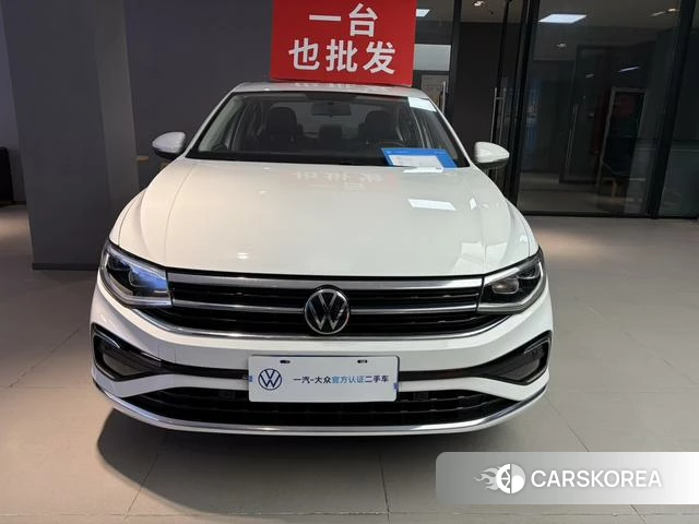 Volkswagen Bora 2024 Белый из Китая