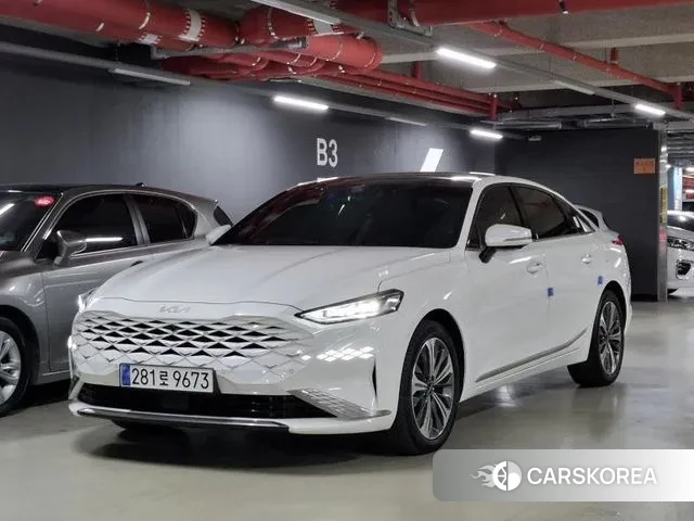 Kia K8 2023 Белый из Кореи
