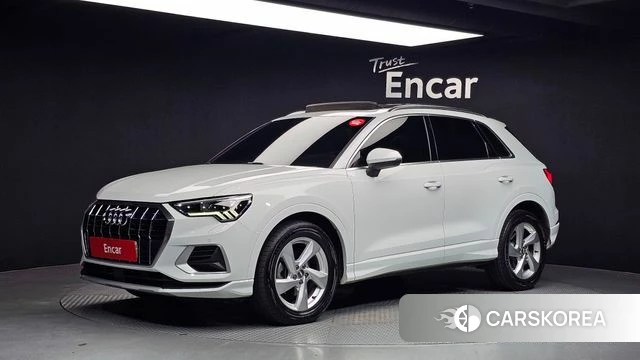 Audi Q3 (F3) 2020 Белый из Кореи