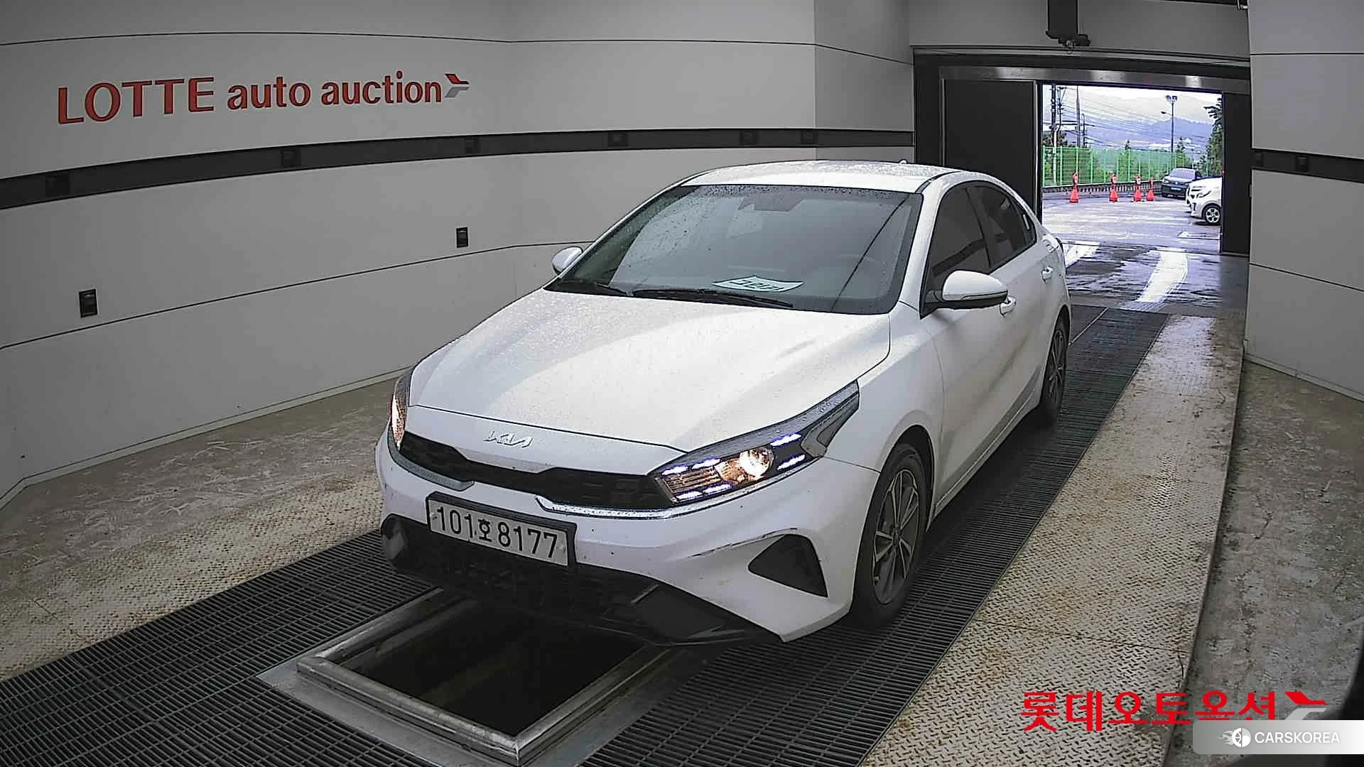 Kia K3 2022 Белый из Кореи