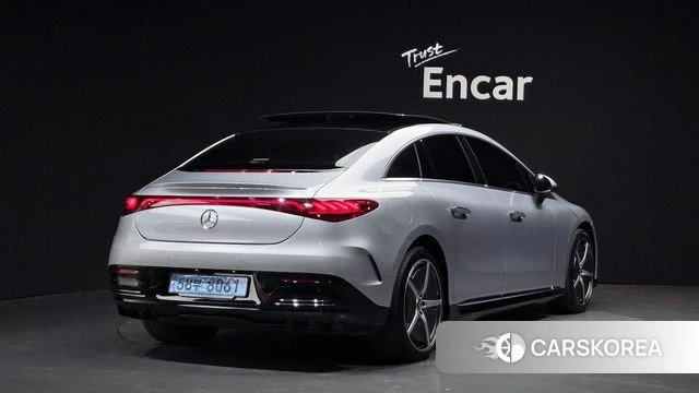 Mercedes-Benz EQE V295 2023 Серебристо-серый из Кореи