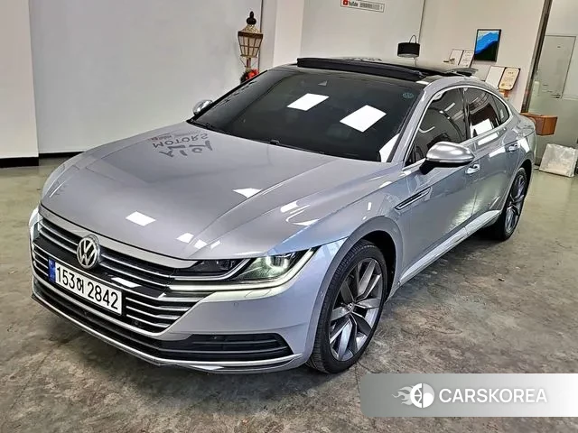 Volkswagen Arteon 2020 Серебристо-серый из Кореи