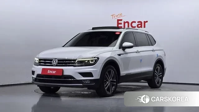 Volkswagen Tiguan second Generation 2018 Белый из Кореи