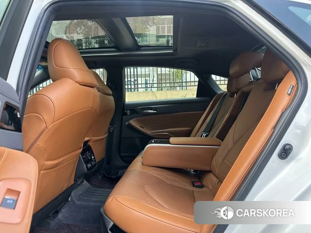 Toyota Asian dragon 2022 Белый из Китая