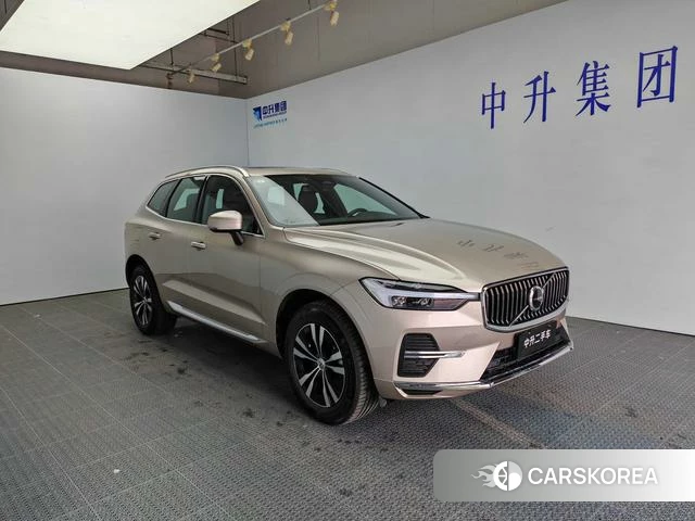 Volvo XC60 2025 Шампань из Китая
