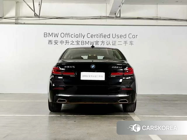 BMW 5 series 2024 Черный из Китая