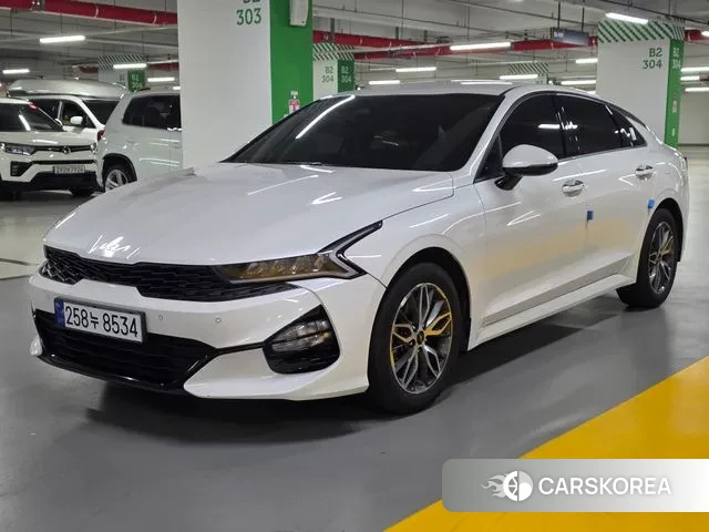Kia K5 3rd generation 2023 Белый из Кореи