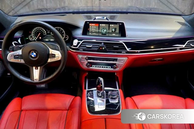 BMW 7 series 2018 Черный из Китая