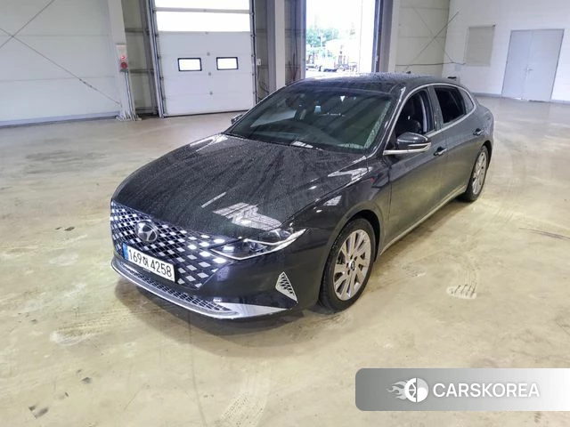 Hyundai Grandeur Hybrid (GN7) 2021 Черный из Кореи