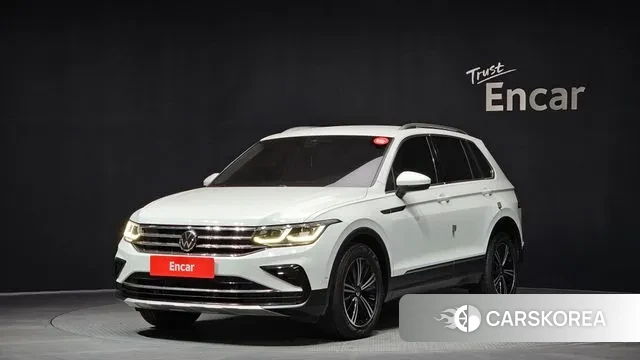 Volkswagen Tiguan second Generation 2022 Белый из Кореи
