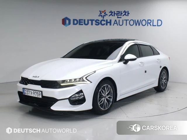 Kia K5 3rd generation 2021 Белый из Кореи