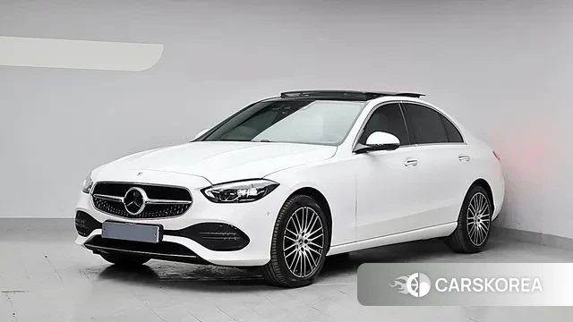 Mercedes-Benz C-Class W206 2025 Белый из Кореи