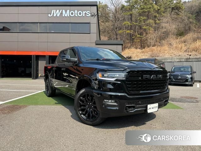 Dodge Lampicup 2026 Черный из Кореи