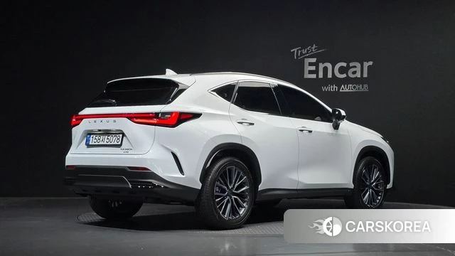Lexus NX350h Second generation 2026 Белый из Кореи