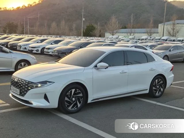 Hyundai The New Grandeur IG Hybrid 2021 Белый из Кореи