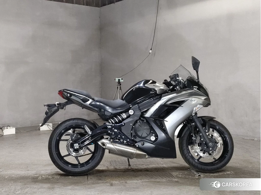 Проданный Kawasaki NINJA 400 2014 из Японии
