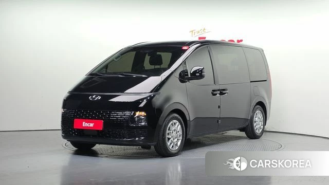 Hyundai Staria 2023 Черный из Кореи