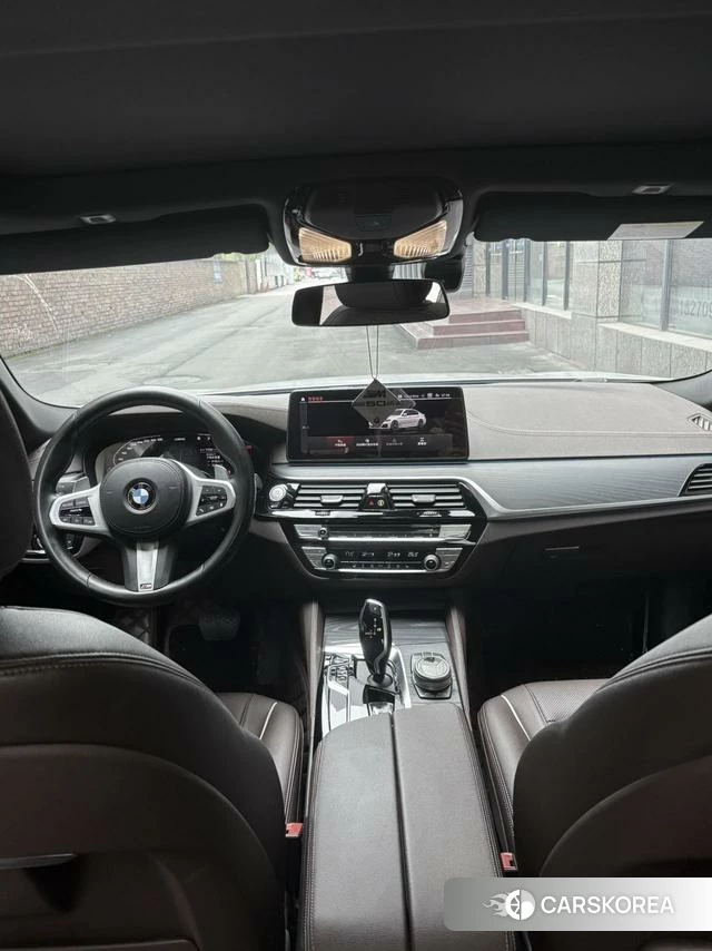 BMW 5 series 2021 Белый из Китая