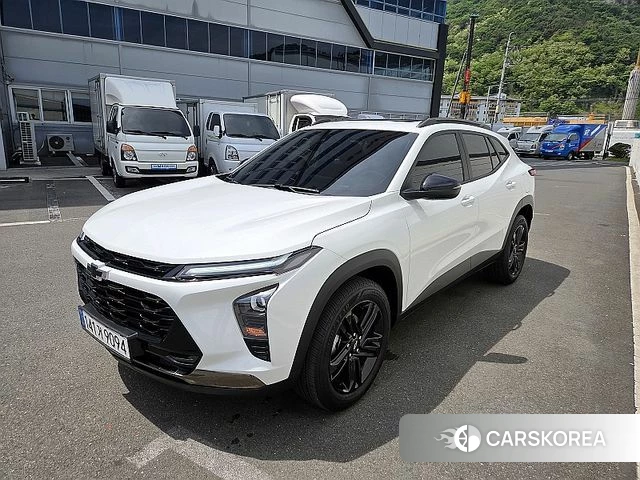Chevrolet (GM Daewoo) Trax Crossover 2024 Белый из Кореи