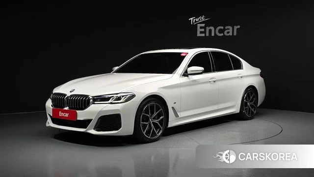 BMW 5 Series (G30) 2023 Белый из Кореи
