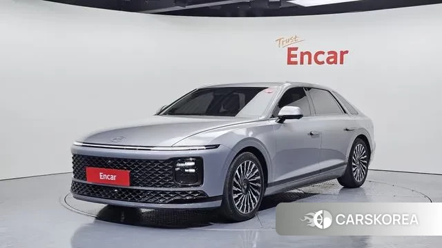 Hyundai Grandeur (GN7) 2023 Серебристо-серый из Кореи