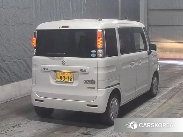 Suzuki Spacia 2018 из Японии