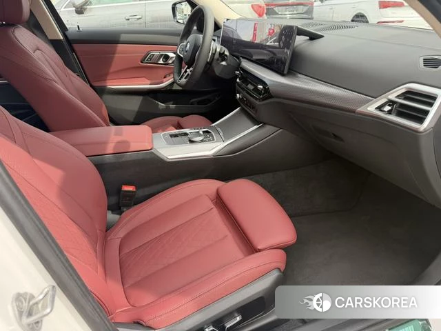 BMW 3 series 2025 Белый из Китая