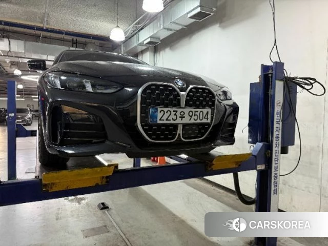 BMW 4 Series (G22) 2025 Черный из Кореи