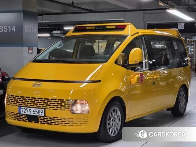 Hyundai Staria 2025 Желтый из Кореи