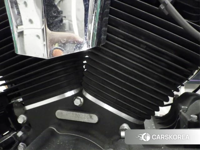 Engine photo