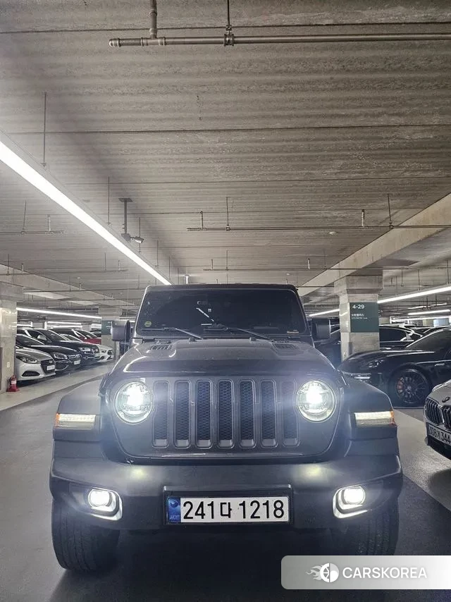 Jeep Wrangler (JL) 2022 Серый из Кореи