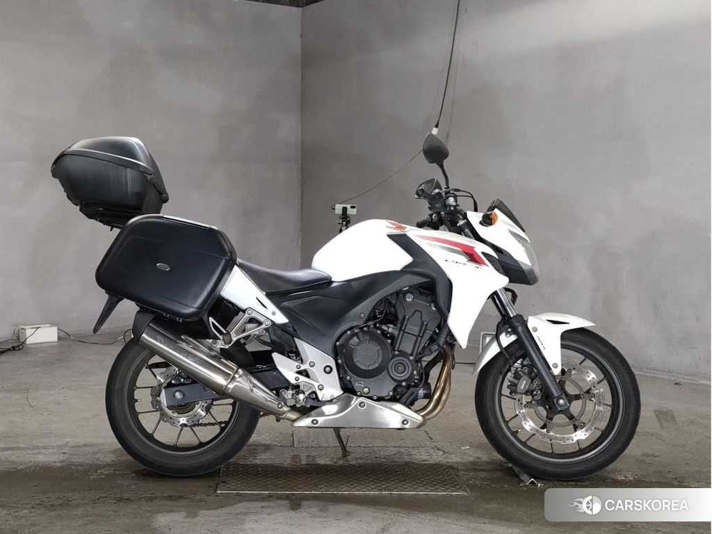 Проданный Honda CB400F 2013 из Японии
