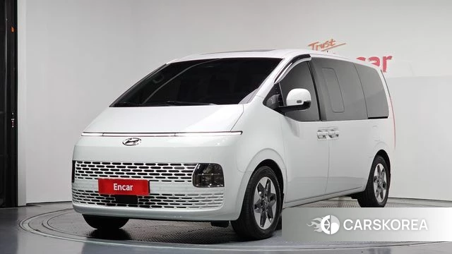 Hyundai Staria 2022 Белый из Кореи